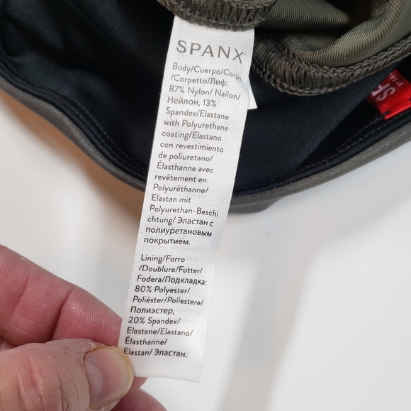 SPANX Gray Faux Leather Style 2437 Leggings - Size Small - Picture 6 of 9